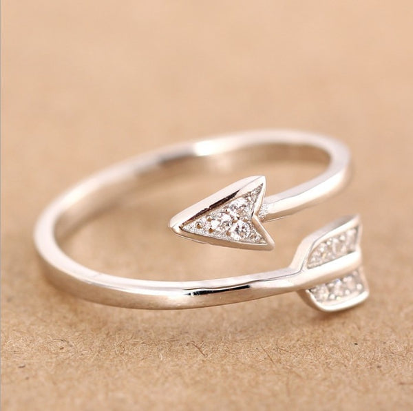 Adjustable Arrow Crystal Ring